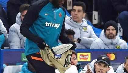 开云平台-雪藏卢卡库无碍图赫尔赢球 37岁后防神针越老越妖