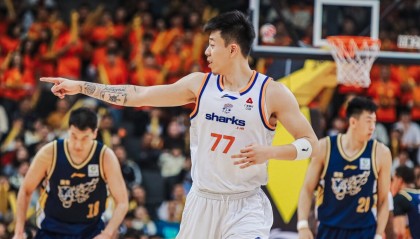 3加时！辽宁打出神剧本，深圳爆冷跌出前四，一阶段仅2队有冠军相