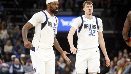 前路漫漫！交易走东契奇后 独行侠连续两个赛季无缘季后赛