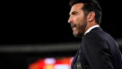 开云官网-布冯宣布辞职：在与波黑的比赛结束后一分钟，我就递交了辞呈