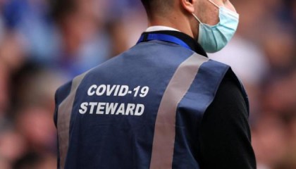 开云下载-英超拒热刺vs蓝狐延期申请 球员抗拒疫苗愁坏各队