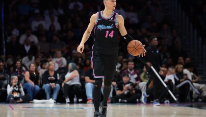 kaiyun-热火迎战魔术 希罗&amp;鲍威尔&amp;韦尔&amp;亚库乔尼斯出战 维金斯缺阵